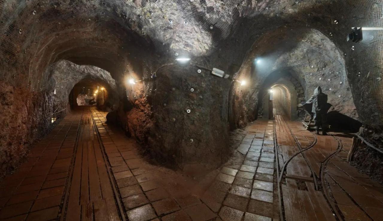 Srub Na Svahu Sjezdovky V Radvanicich Radvanice  Экстерьер фото